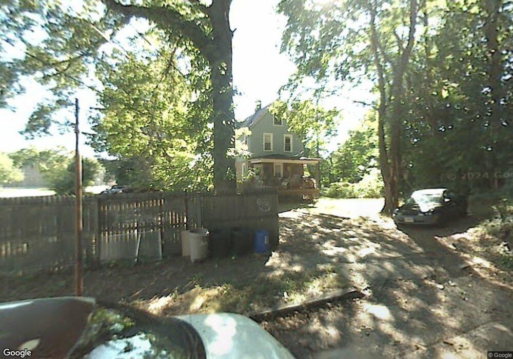 651 Grove St, Dunellen, NJ 08812 - photo 1