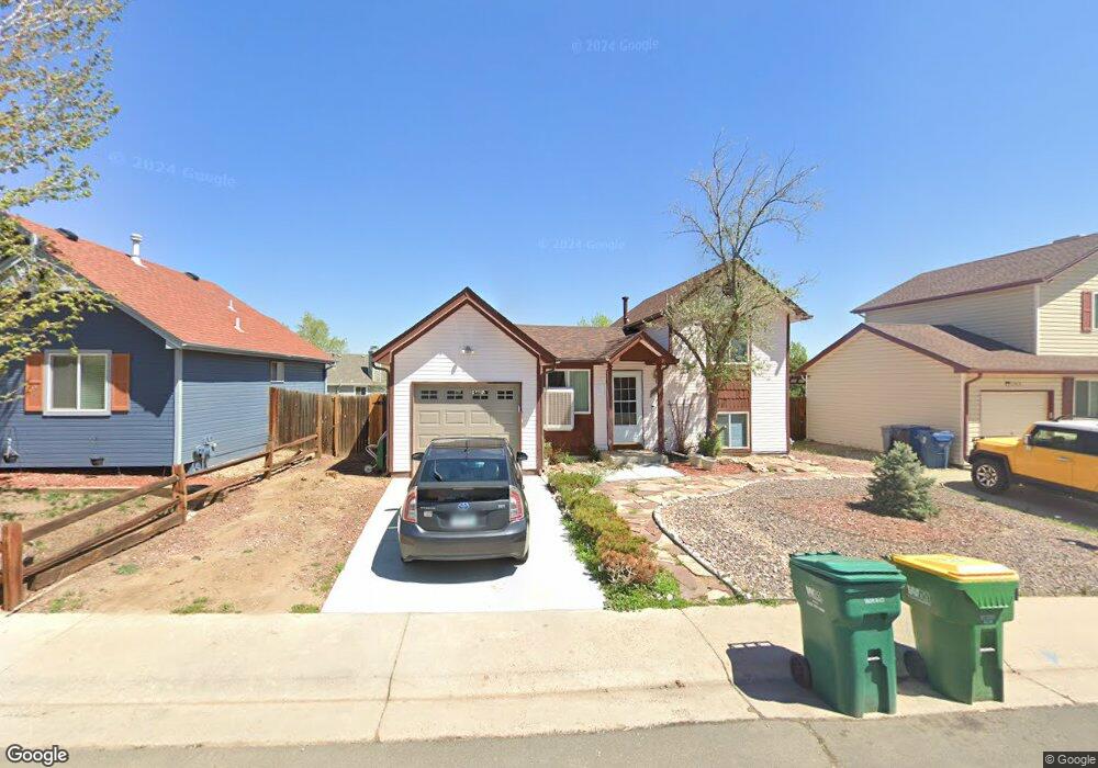 17465 E Chenango Dr, Aurora, CO 80015 - photo 1