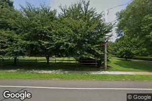 1456 W Main Rd, Jamesport, NY 11947