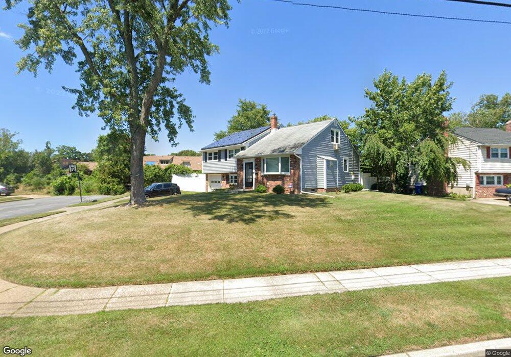 220 N Woodstock Dr, Cherry Hill, NJ 08034 - photo 1