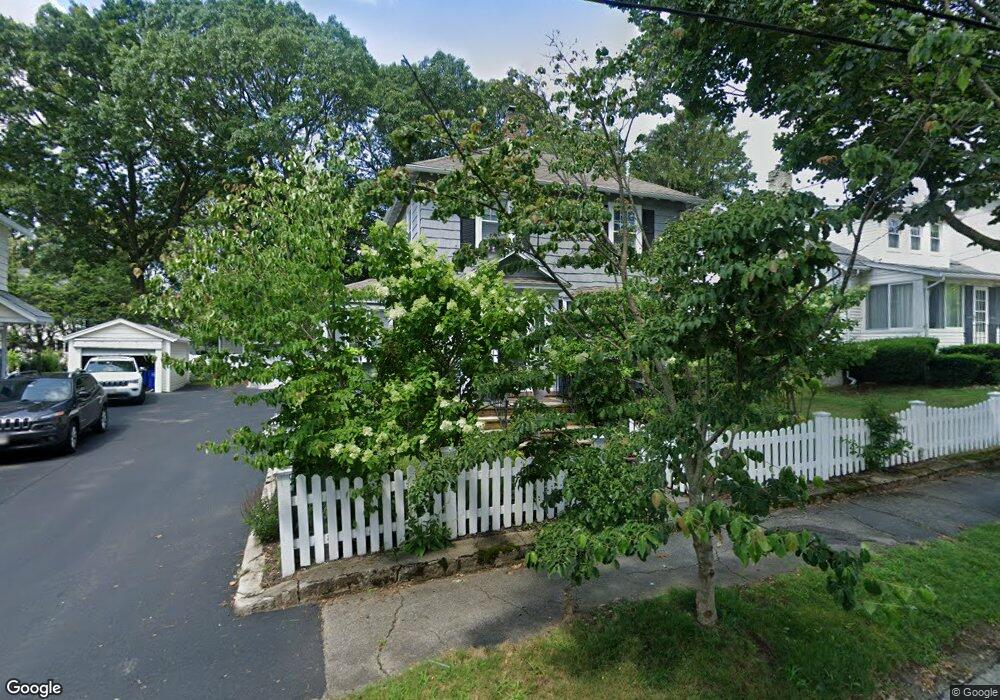 8 Brae Burn Rd, Milton, MA 02186 - photo 1