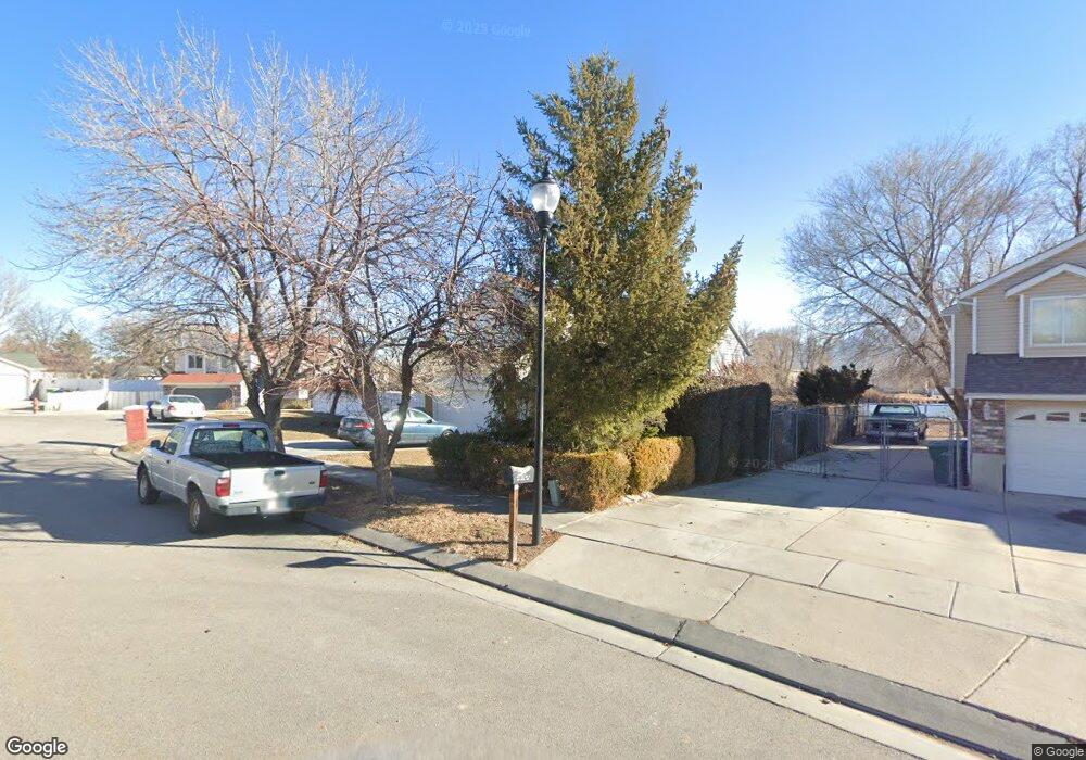 8343 S Plum Creek Dr, West Jordan, UT 84088 - photo 1