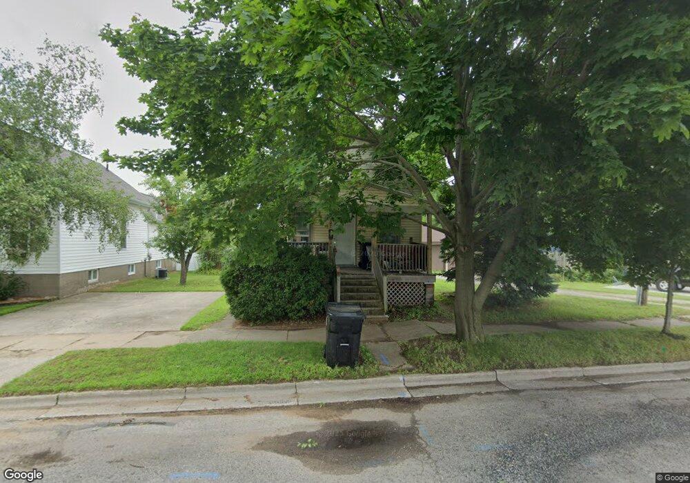 802 15th Ave, Menominee, MI 49858 - photo 1