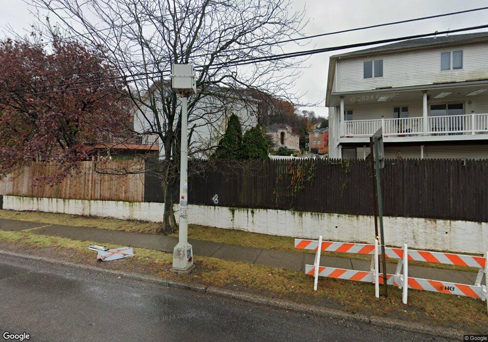 47 Nicole Loop, Staten Island, NY 10301 - photo 1