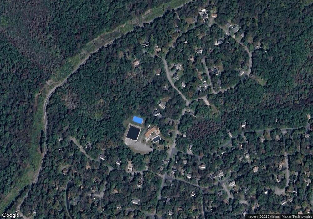 9636 Stony Hollow Dr, Tobyhanna, PA 18466 - photo 1