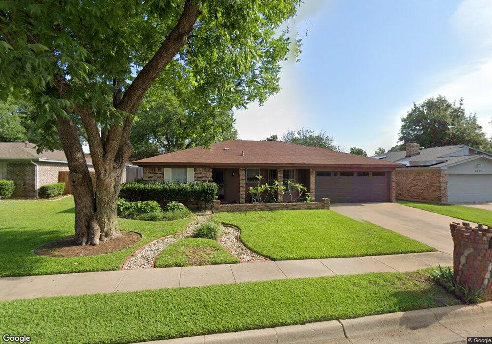 1621 Brookhaven Cir, Bedford, TX 76022 - photo 1