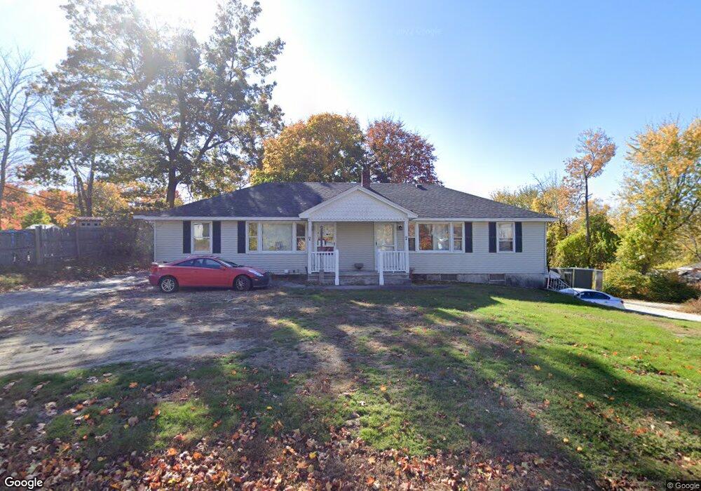 13 Hale Ave, Hooksett, NH 03106 - photo 1