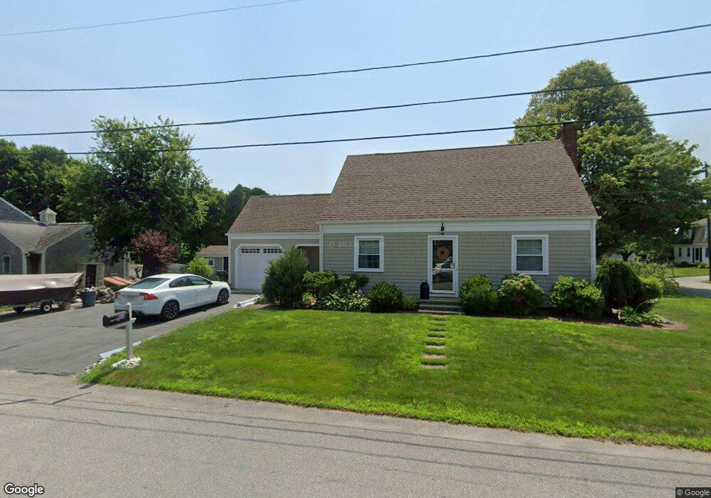 20 Utley St, South Dartmouth, MA 02748 - photo 1