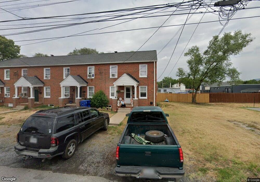 711-717 Warren Ave, Front Royal, VA 22630 - photo 1