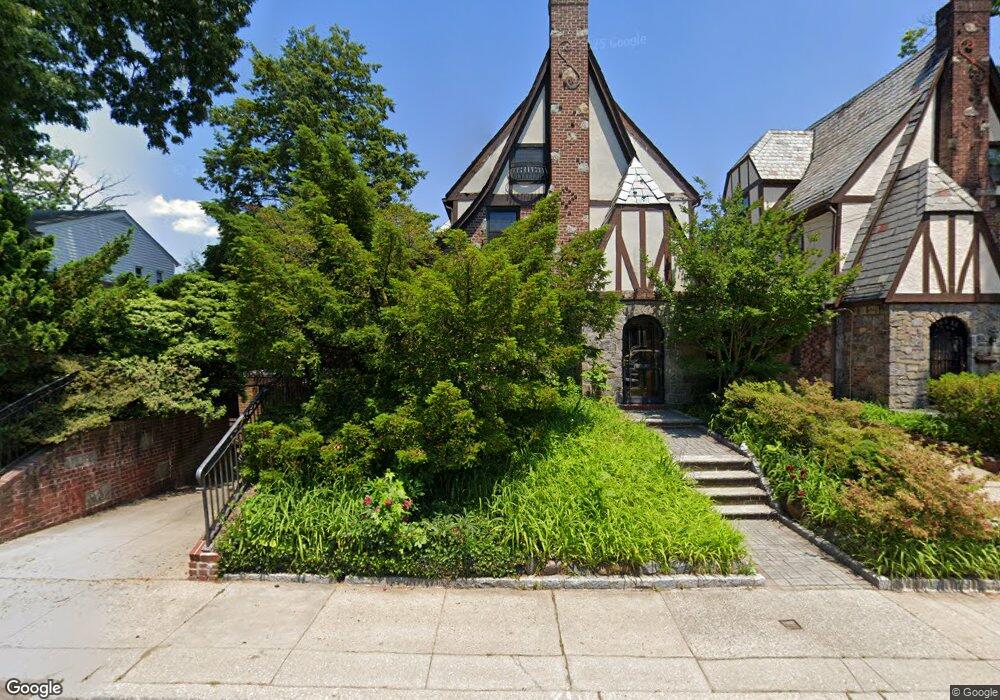 16511 29th Ave, Flushing, NY 11358 - photo 1