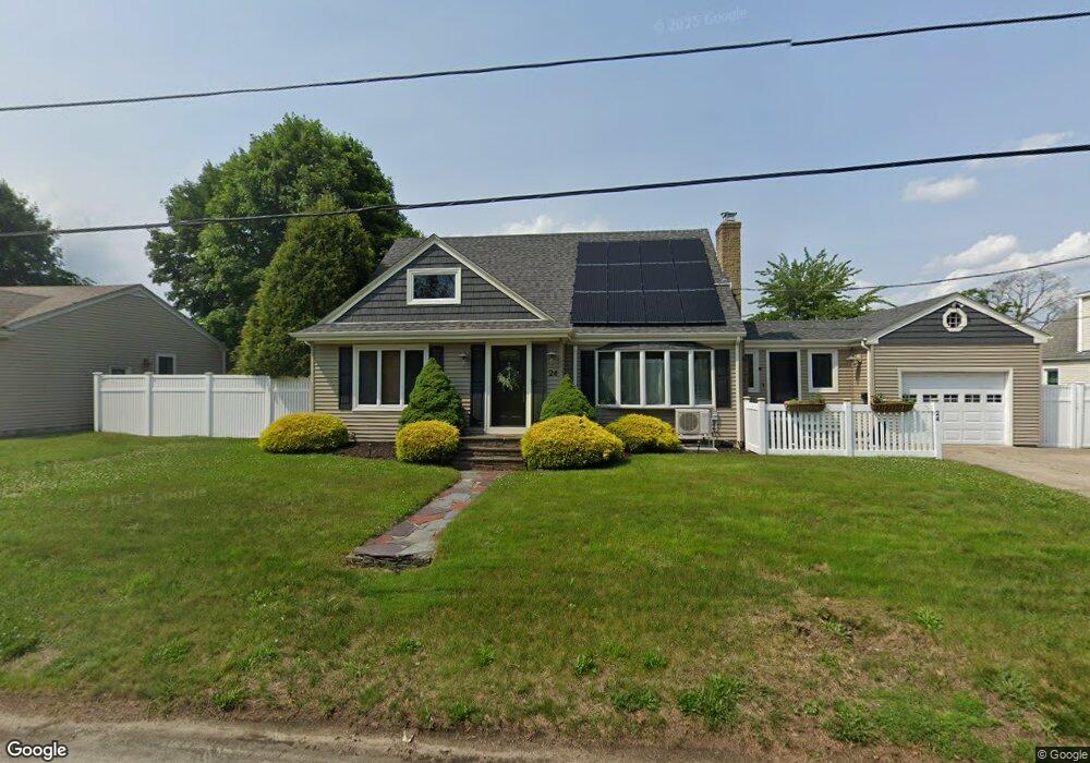24 Tome St, Cranston, RI 02920 - photo 1