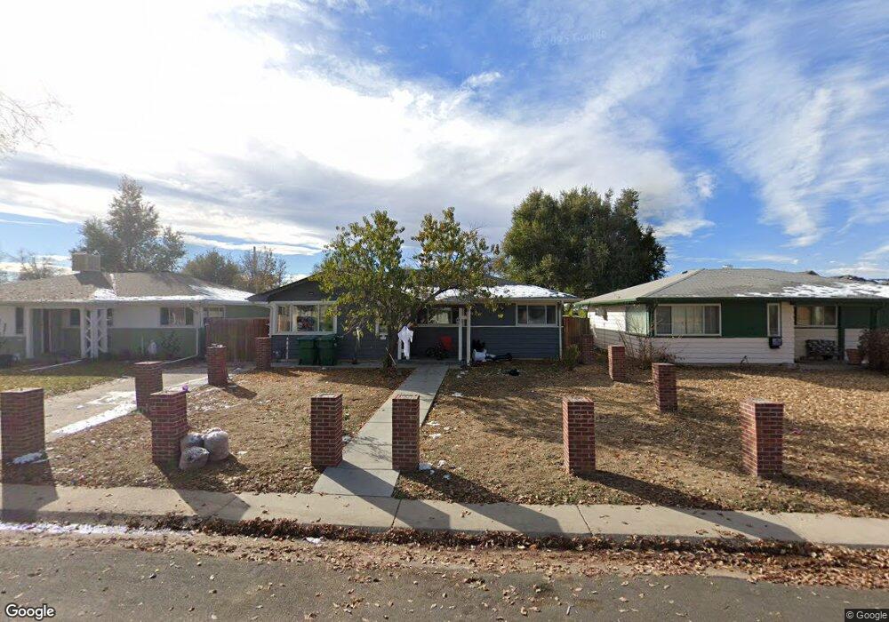 2393 Macon St, Aurora, CO 80010 - photo 1