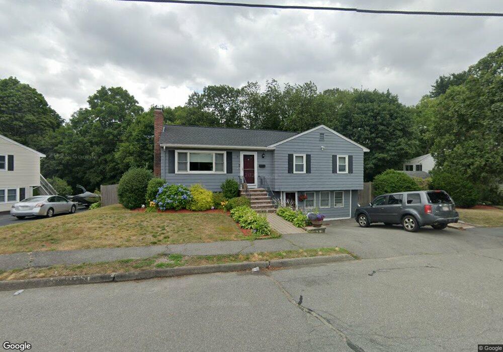 2 Apple Ln, Saugus, MA 01906 - photo 1