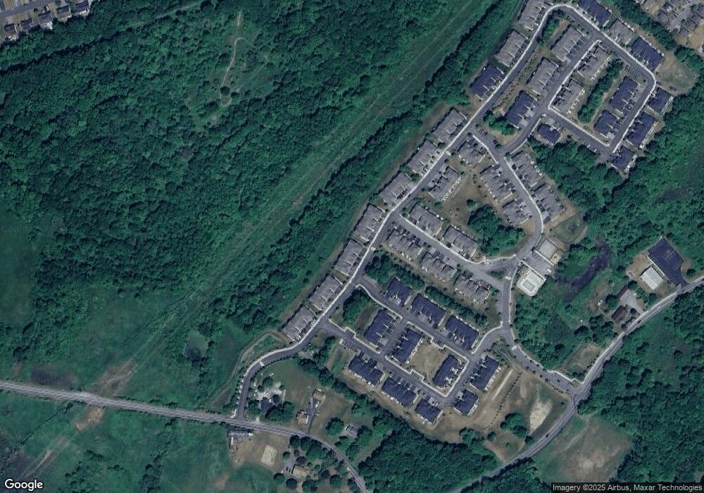 33 Meadow View Dr, Middletown, NY 10940 - photo 1