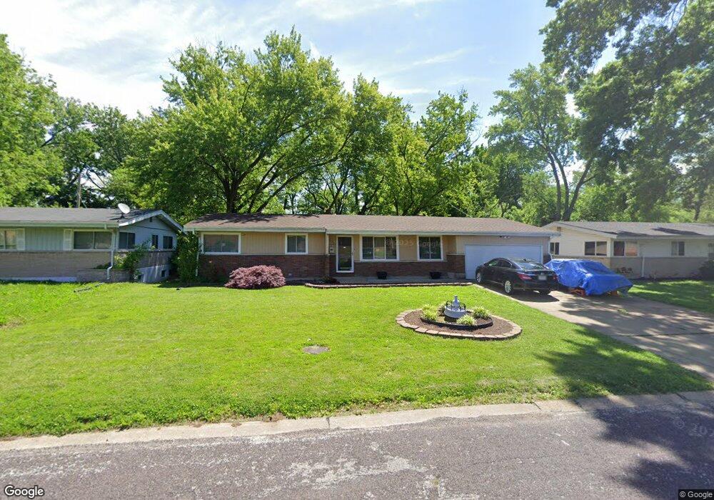 10724 Vorhof Dr, Saint Louis, MO 63136 - photo 1