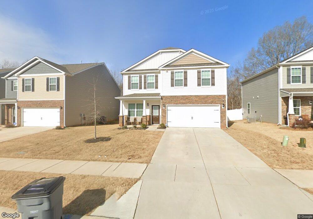 550 King Clover Ln unit 127, Clover, SC 29710 - photo 1