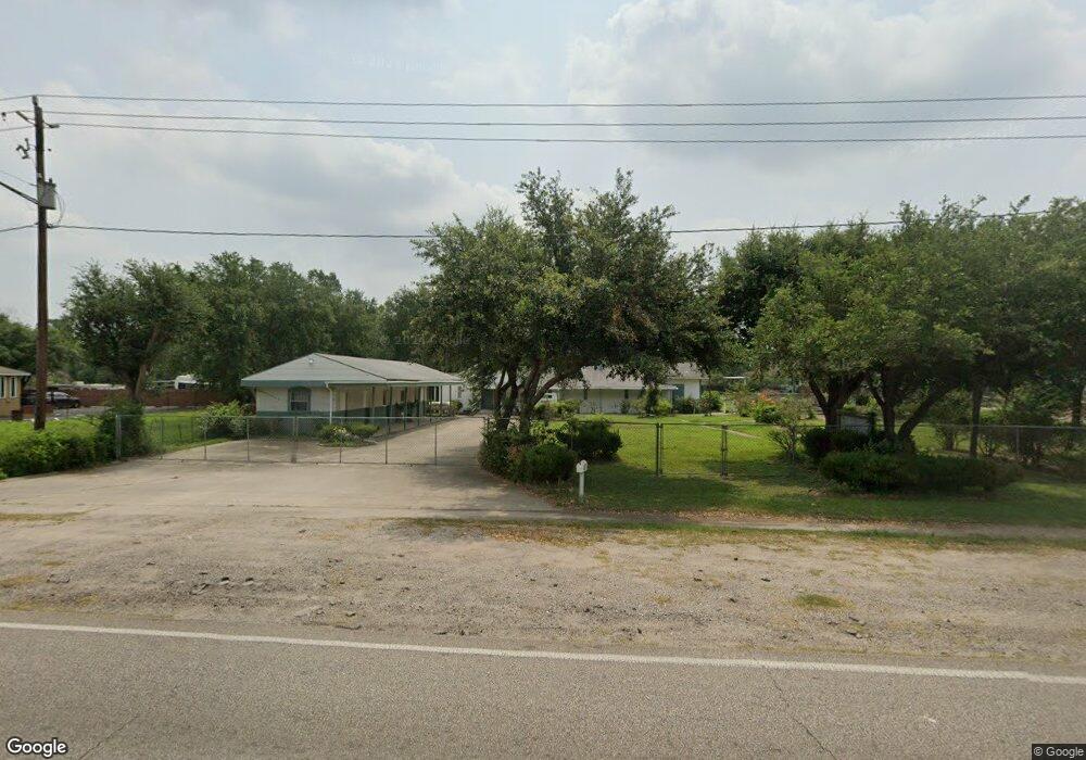 10222 Hirsch Rd unit 5, Houston, TX 77016 - photo 1