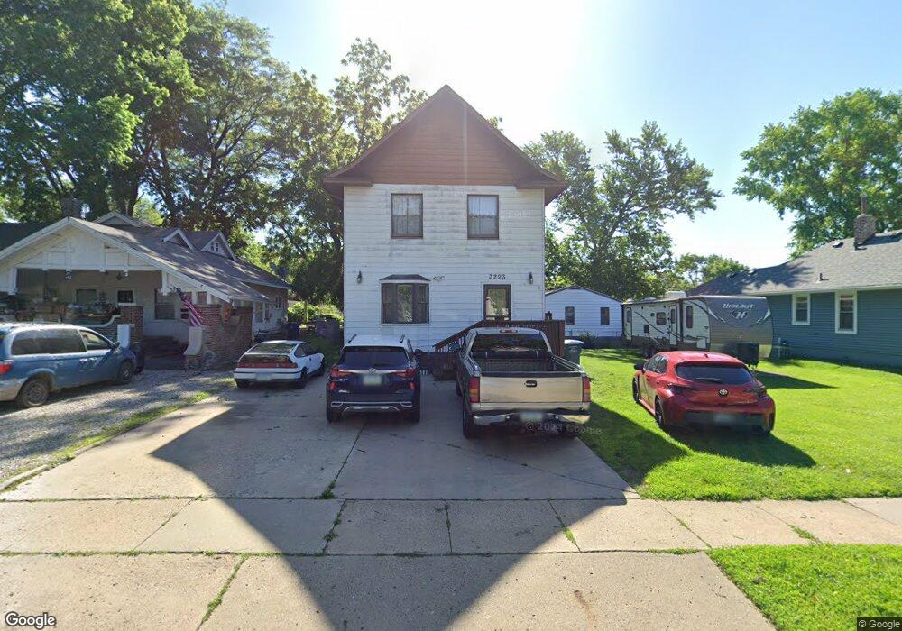 3223 5th Ave, Des Moines, IA 50313 - photo 1