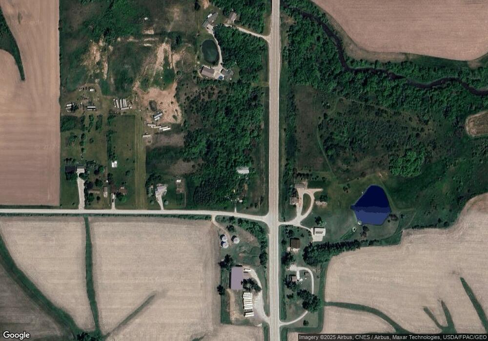 460 N 87th Ave W, Newton, IA 50208 - photo 1