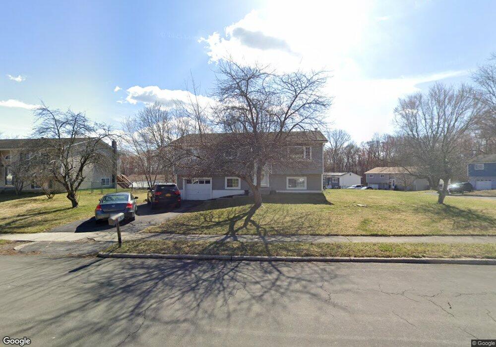 121 Rolling Meadows Rd, Middletown, NY 10940 - photo 1