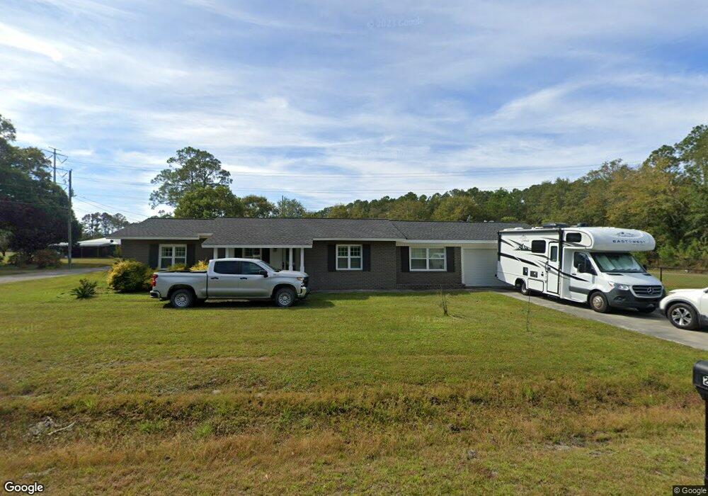 2560 West Ave, Waycross, GA 31503 - photo 1