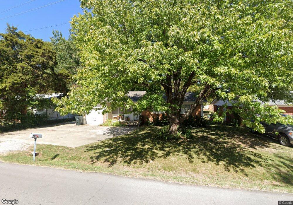 328 E Fry St, Claremore, OK 74017 - photo 1