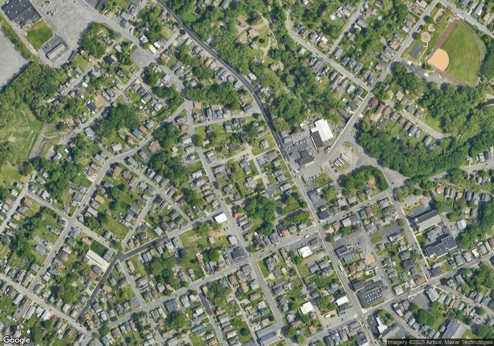 438 Oak St, Scranton, PA 18508 - photo 1