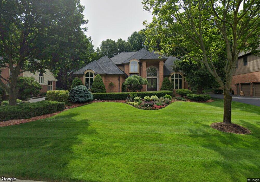 3341 Long Meadow Ct, West Bloomfield, MI 48324 - photo 1