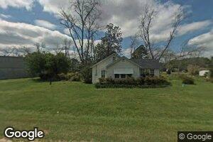 201 Lott St E, Broxton, GA 31519