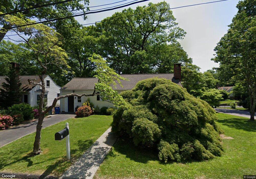 2 Riverview Ct, Greenwich, CT 06831 - photo 1