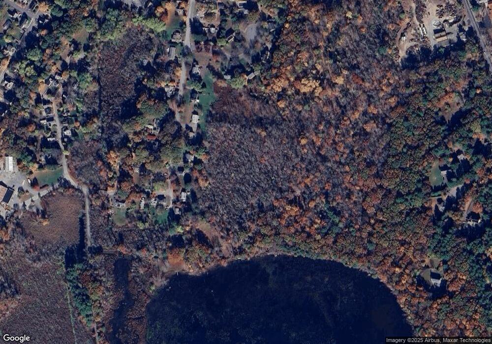 176 Winthrop St, Holliston, MA 01746 - photo 1