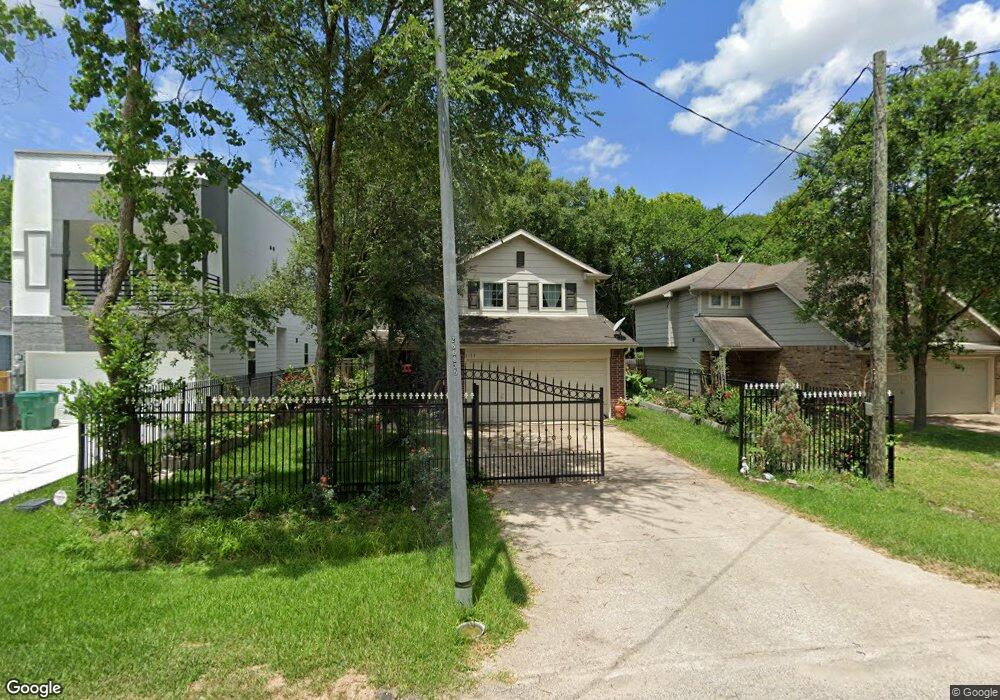 8113 Sunnyhill St, Houston, TX 77088 - photo 1