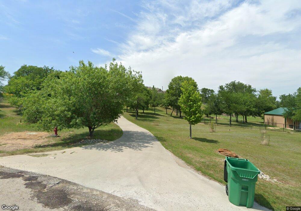 215 Royal Ct, Weatherford, TX 76085 - photo 1