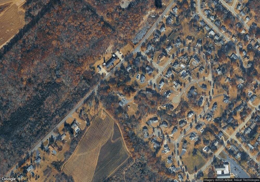 8 Douma Ct unit 10, Newton, NJ 07860 - photo 1