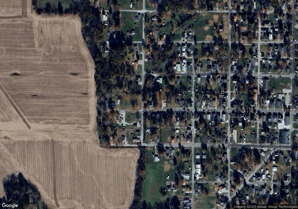 936 W 4th St, Bicknell, IN 47512 - photo 1