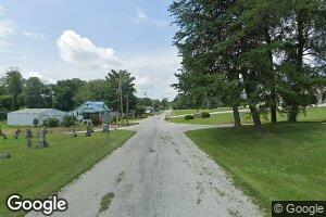 10206 E Glendale St, Oakland City, IN 47660