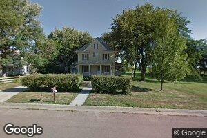 208 W Boynton Ave, Lennox, SD 57039