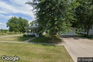200 S Jefferson St, Grandview, IA 52752