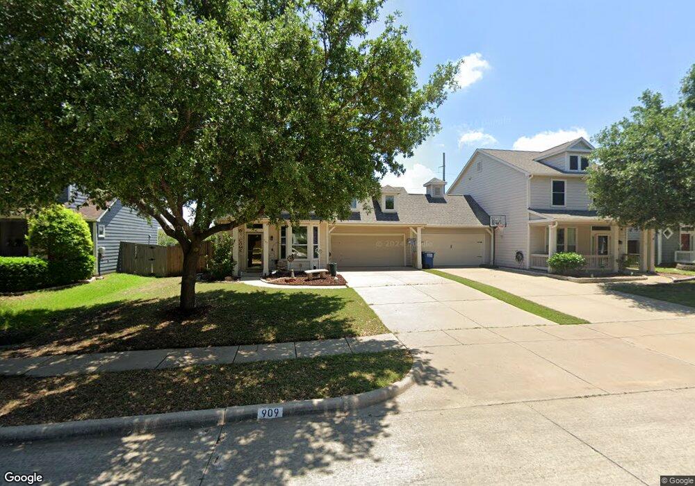 909 Chickesaw Ln, Wylie, TX 75098 - photo 1