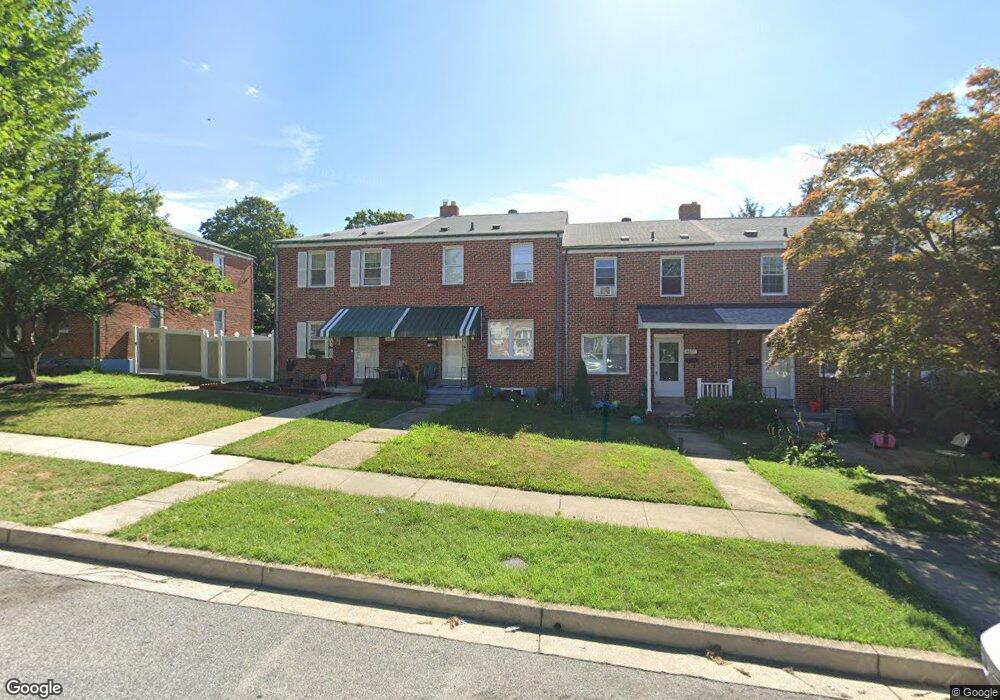 8629 Willow Oak Rd, Parkville, MD 21234 - photo 1