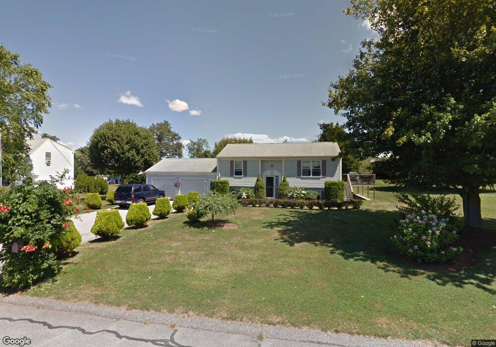 5 Sundown Ln, Middletown, RI 02842 - photo 1