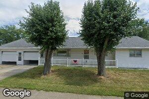 305 5th St, Pilot Grove, MO 65276