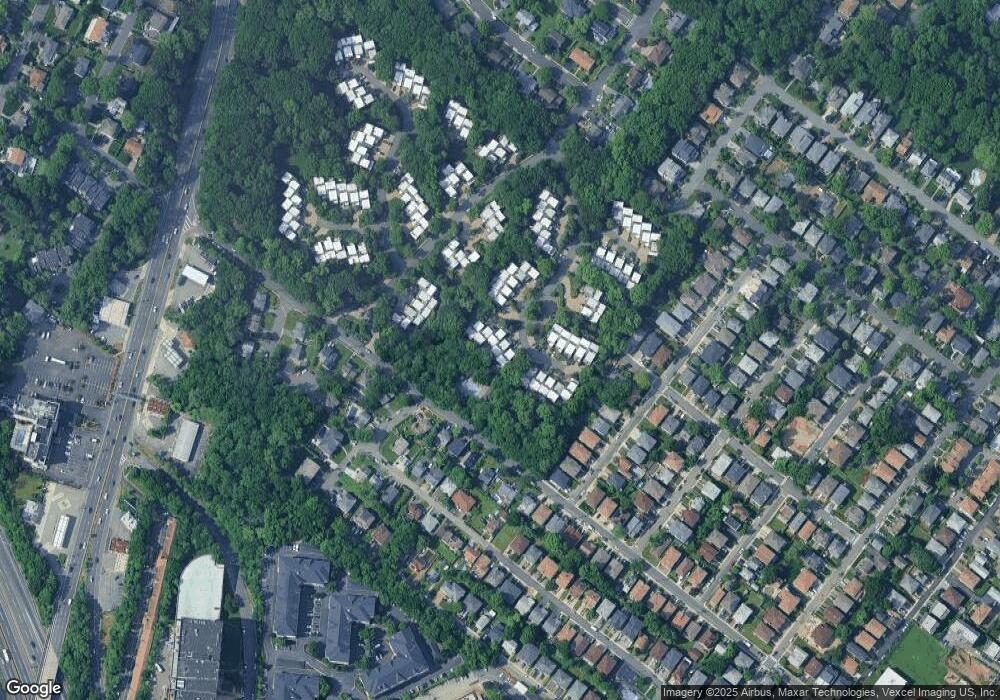 42 Hidden Ledge Rd, Englewood, NJ 07631 - photo 1