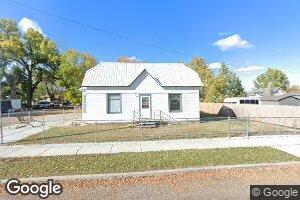 1217 Cedar St, Forsyth, MT 59327