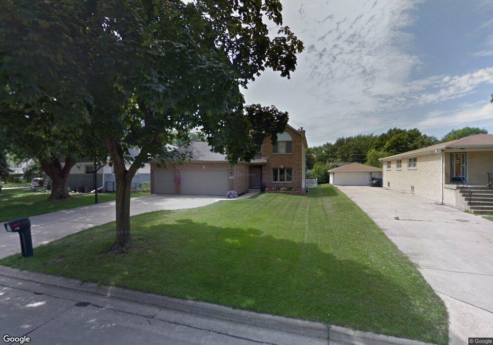 778 N Geneva Ave, Elmhurst, IL 60126 - photo 1