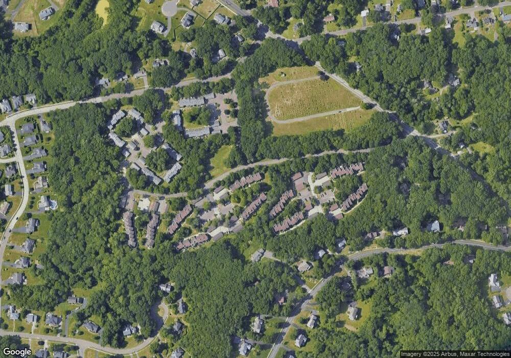 204 Conestoga Way, Glastonbury, CT 06033 - photo 1