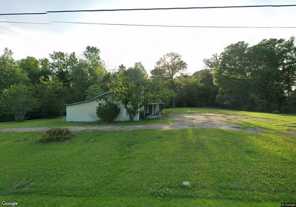 393 Lake Como Rd, Laurel, MS 39443 - photo 1