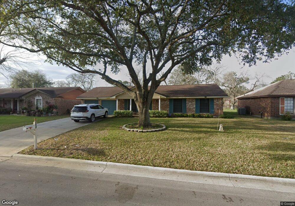 331 Hurstgreen Ln, Alvin, TX 77511 - photo 1