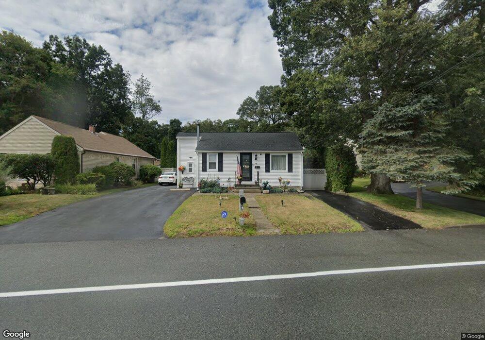 143 Pippin Orchard Rd, Cranston, RI 02921 - photo 1