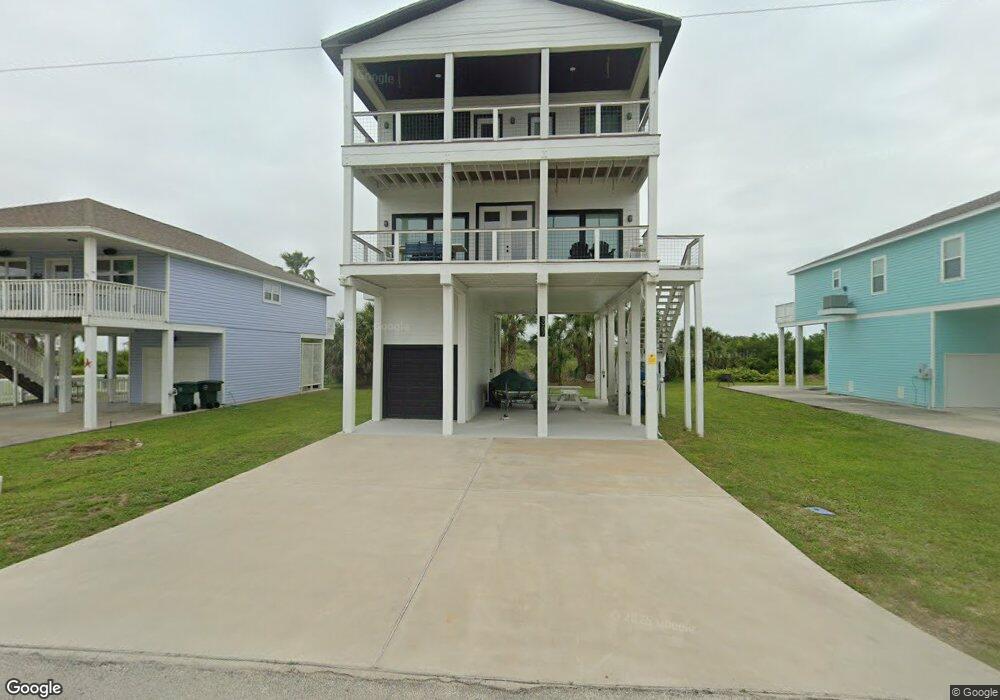 3907 Laguna Dr, Galveston, TX 77554 - photo 1